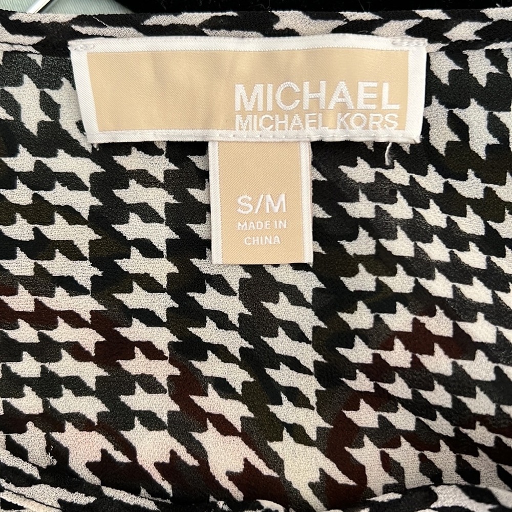 Michael Kors: Freestyle Versatile Blouse - image 4